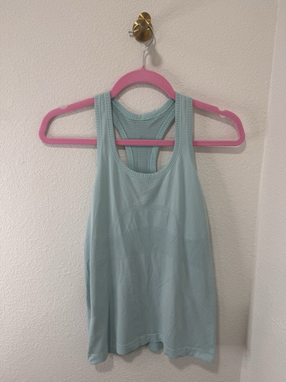 Lululemon Swiftly Tech Racerback Mint Moment Size 6